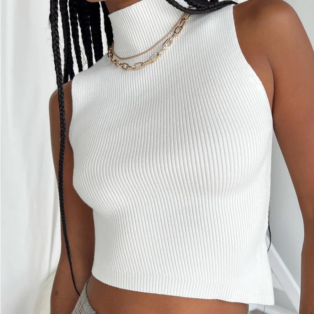 luttrell top white